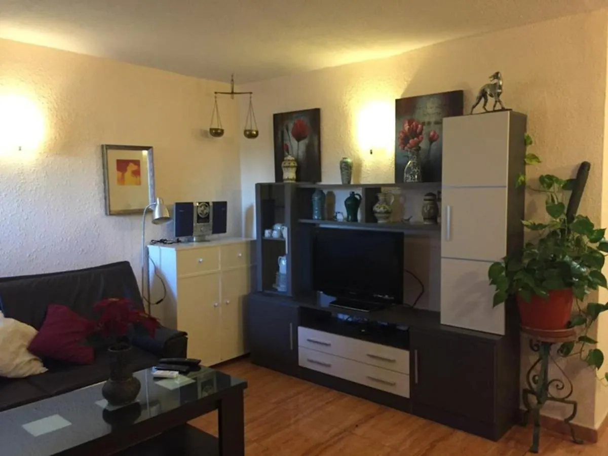 Two Bedroom Apartment In Spain Spanien